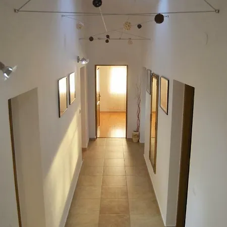 Tramonto 4 Stars, Villa Krnica